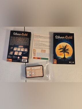 Silver and gold roll and write card game